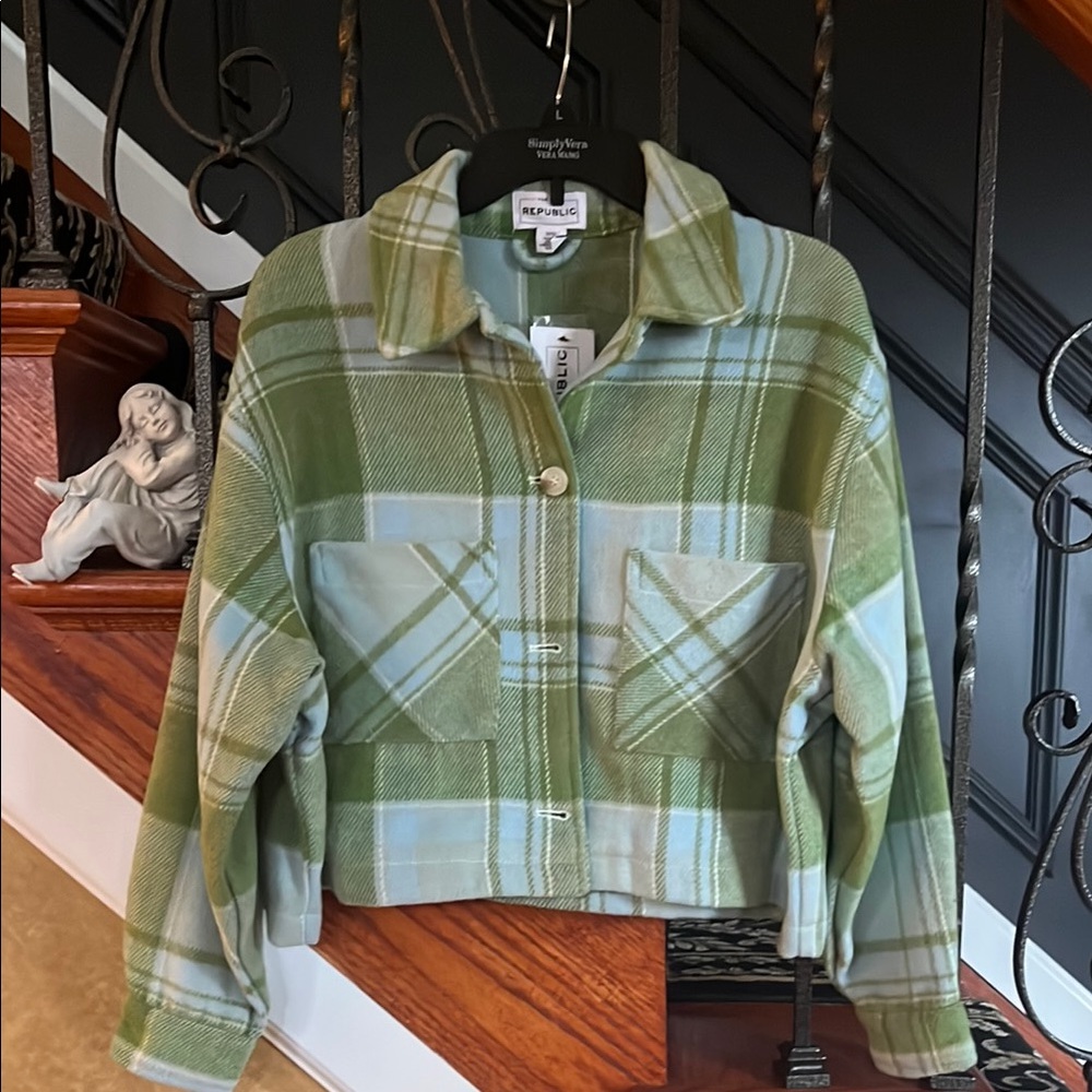 For The Republic Plaid Blue/Green Short Fleece Jacket with Relaxed Fit Size M